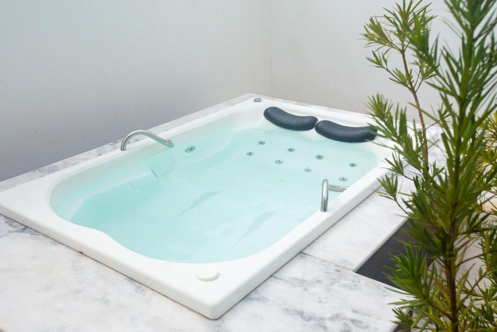 Hotel Chale Com Jacuzzi E Vista Para E Piscina Touros Exterior foto